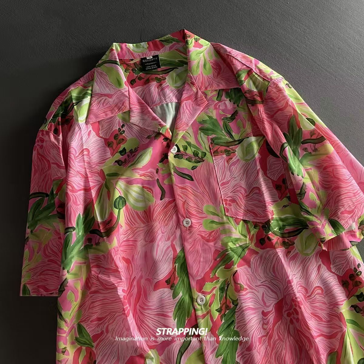 Vintage Hawaiian Floral Shirt - الوردي الكتابة على الجدران الأزهار الكوبية
